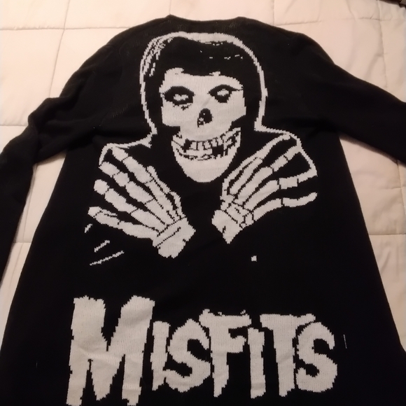 Iron Fist Black and White Graphic Sweater - Picture 1 of 4